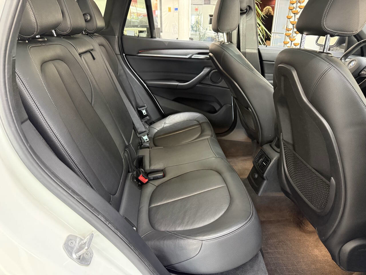 Used 2016 BMW X1 xDrive28i image 15