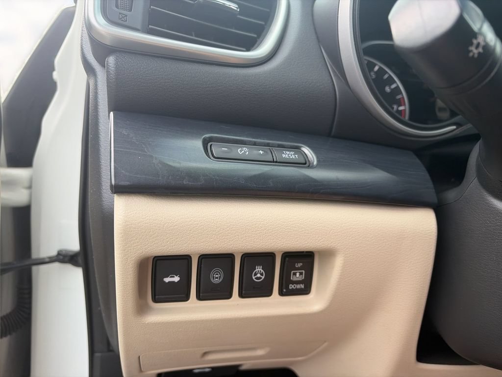 Used 2023 Nissan Maxima Platinum w/ Sport Mat Group FWD image 24