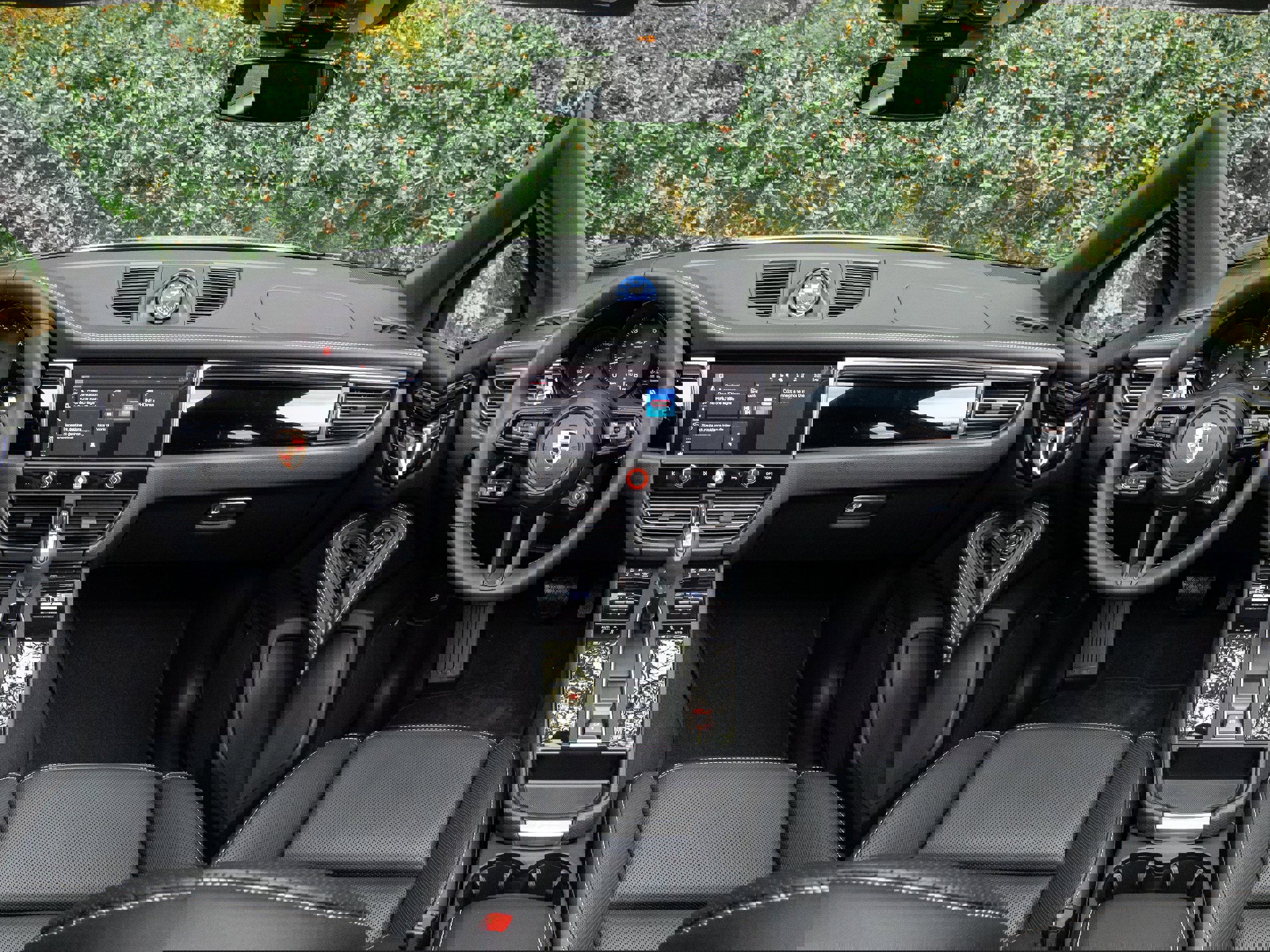 New 2026 Porsche Macan Turbo image 28