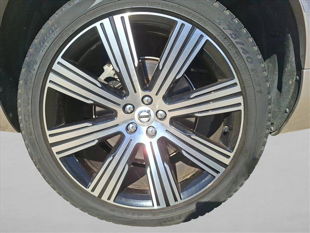 Used 2023 Volvo XC90 B6 Ultimate w/ Protection Package Premier AWD/4WD image 20