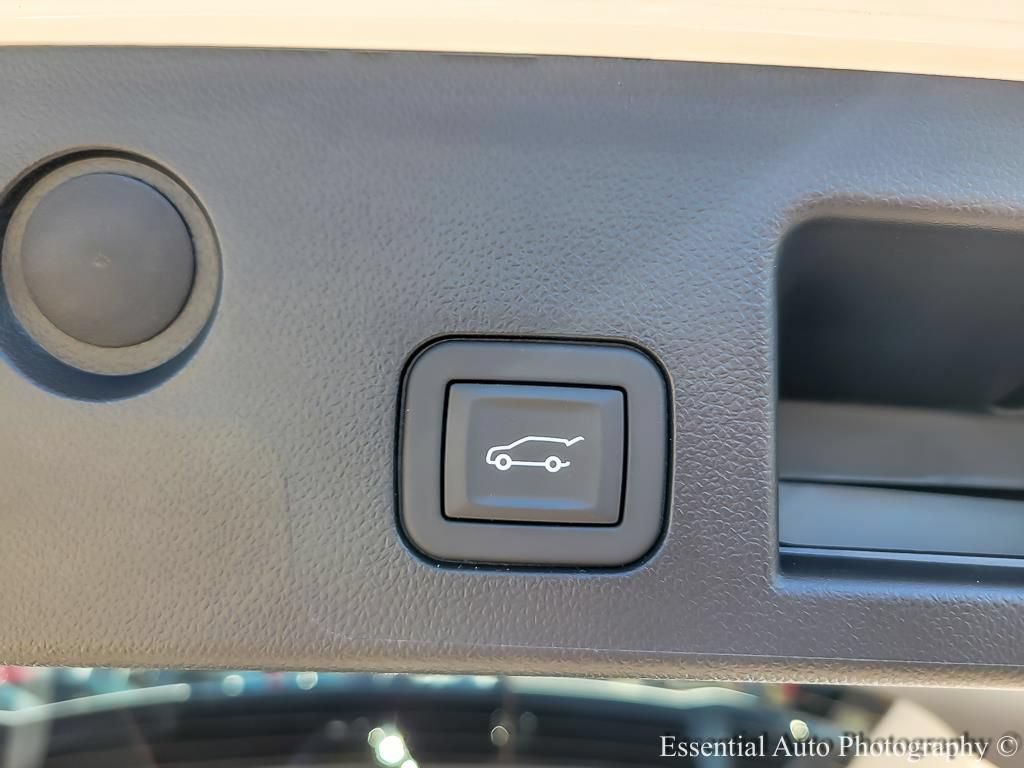 Used 2026 GMC Terrain Denali w/ LPO, Floor Liner Package AWD/4WD image 21