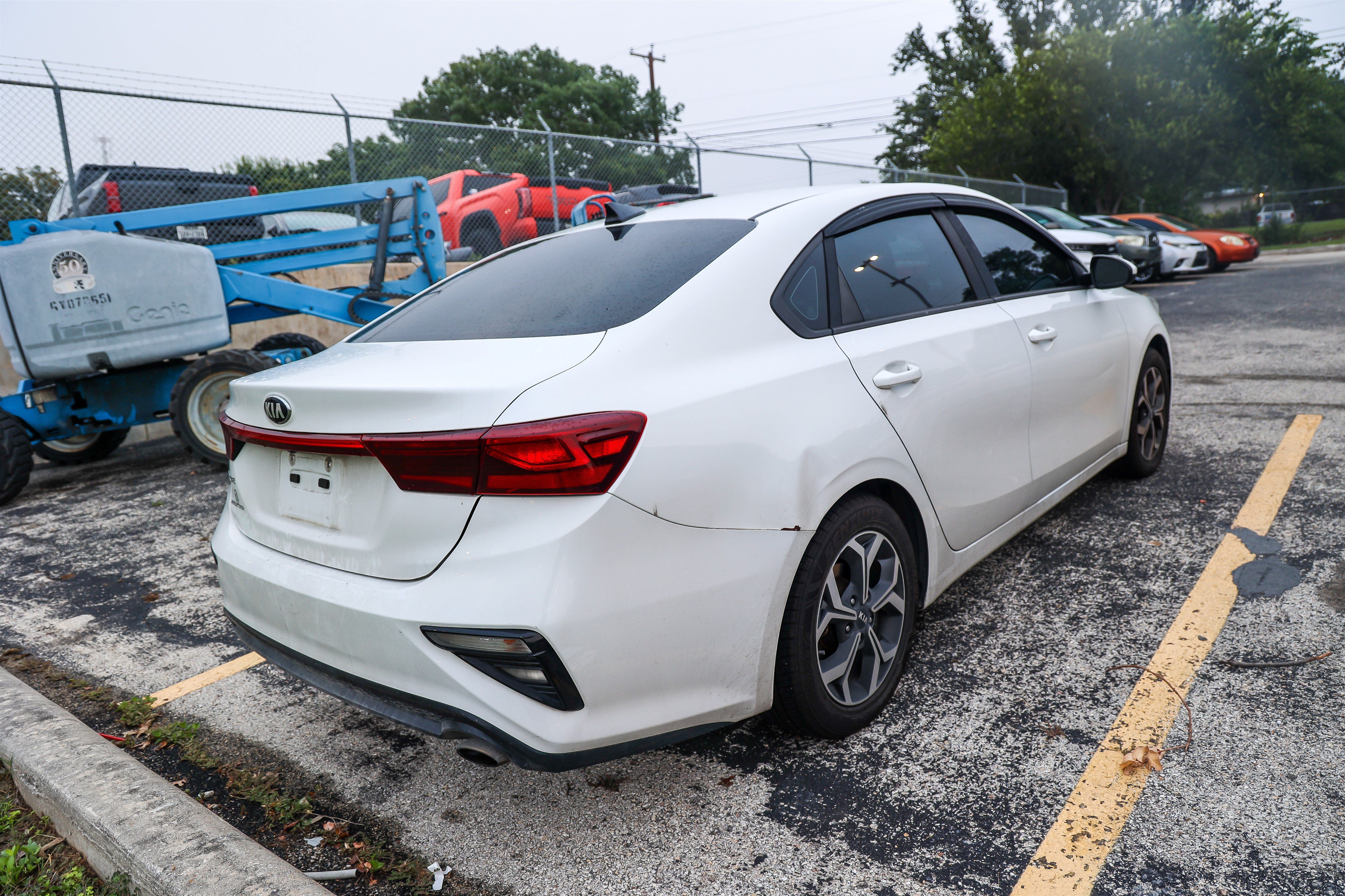 Used 2019 Kia Forte LXS FWD image 8