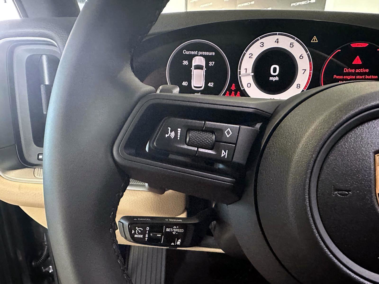 New 2026 Porsche Cayenne image 25