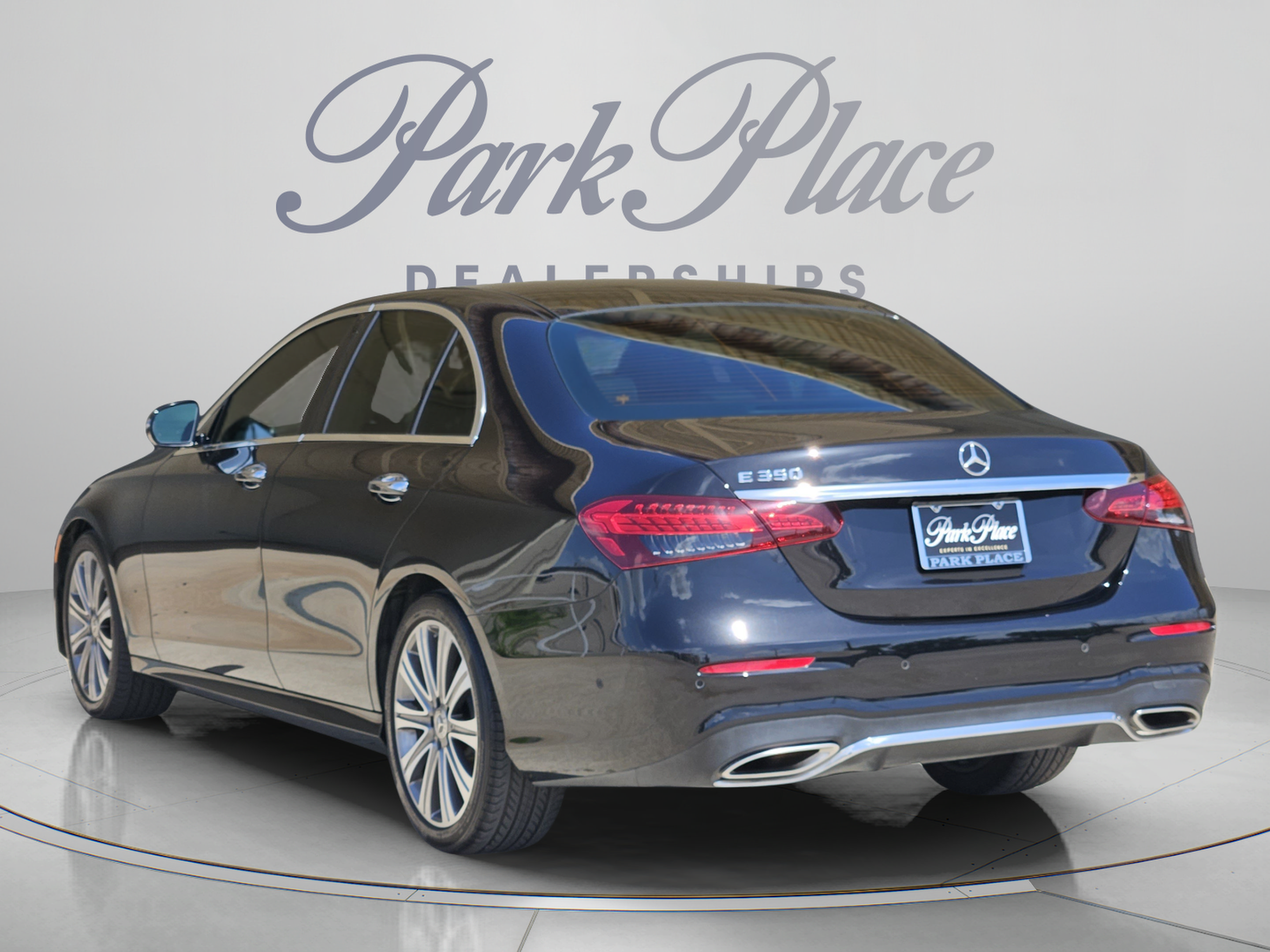 Certified 2022 Mercedes-Benz E 350 Sedan image 3