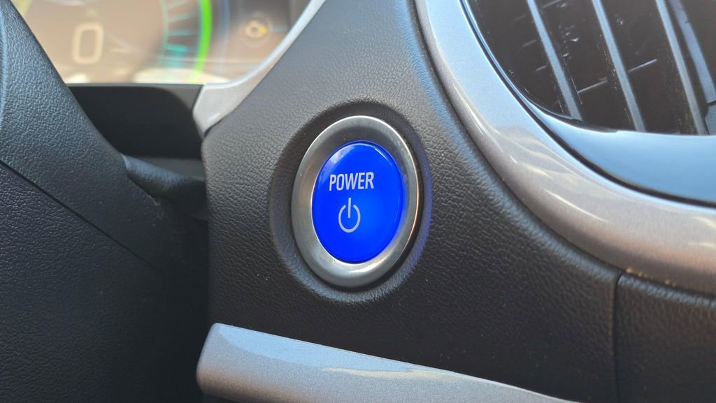 Used 2018 Chevrolet Volt LT image 34