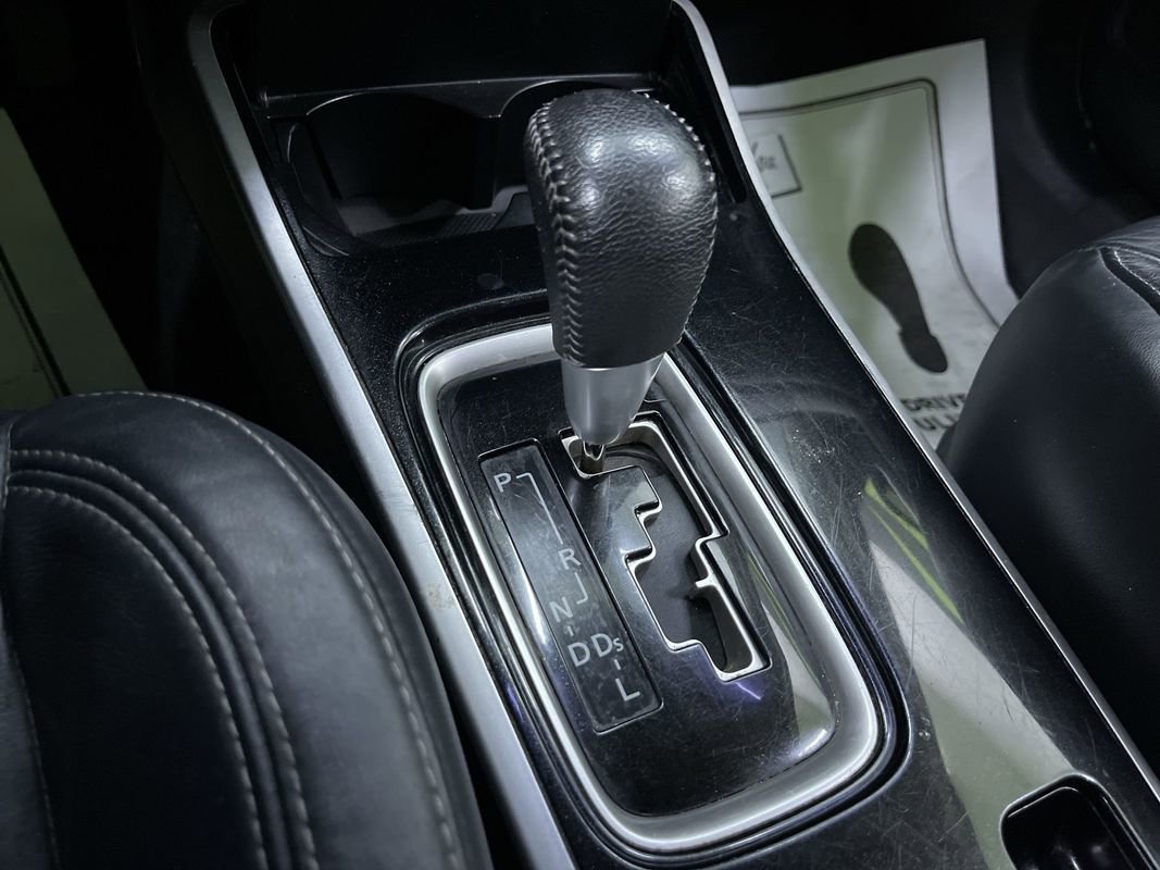 Used 2020 Mitsubishi Outlander SE image 24