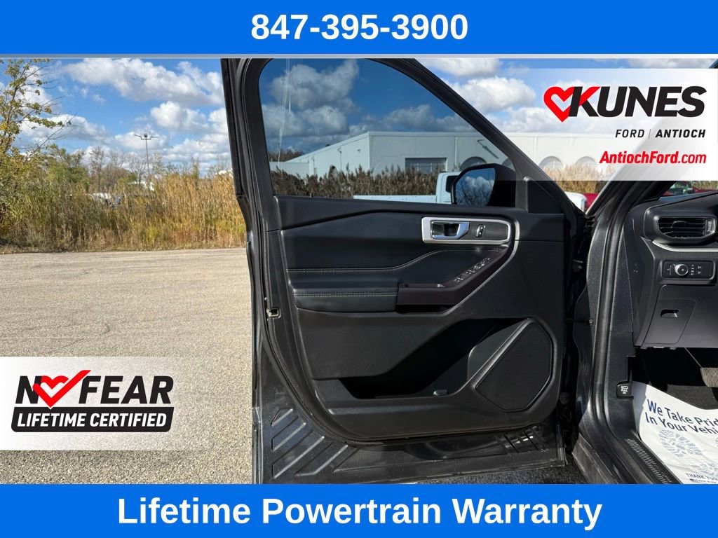 Used 2020 Ford Explorer XLT w/ Equipment Group 202A image 31