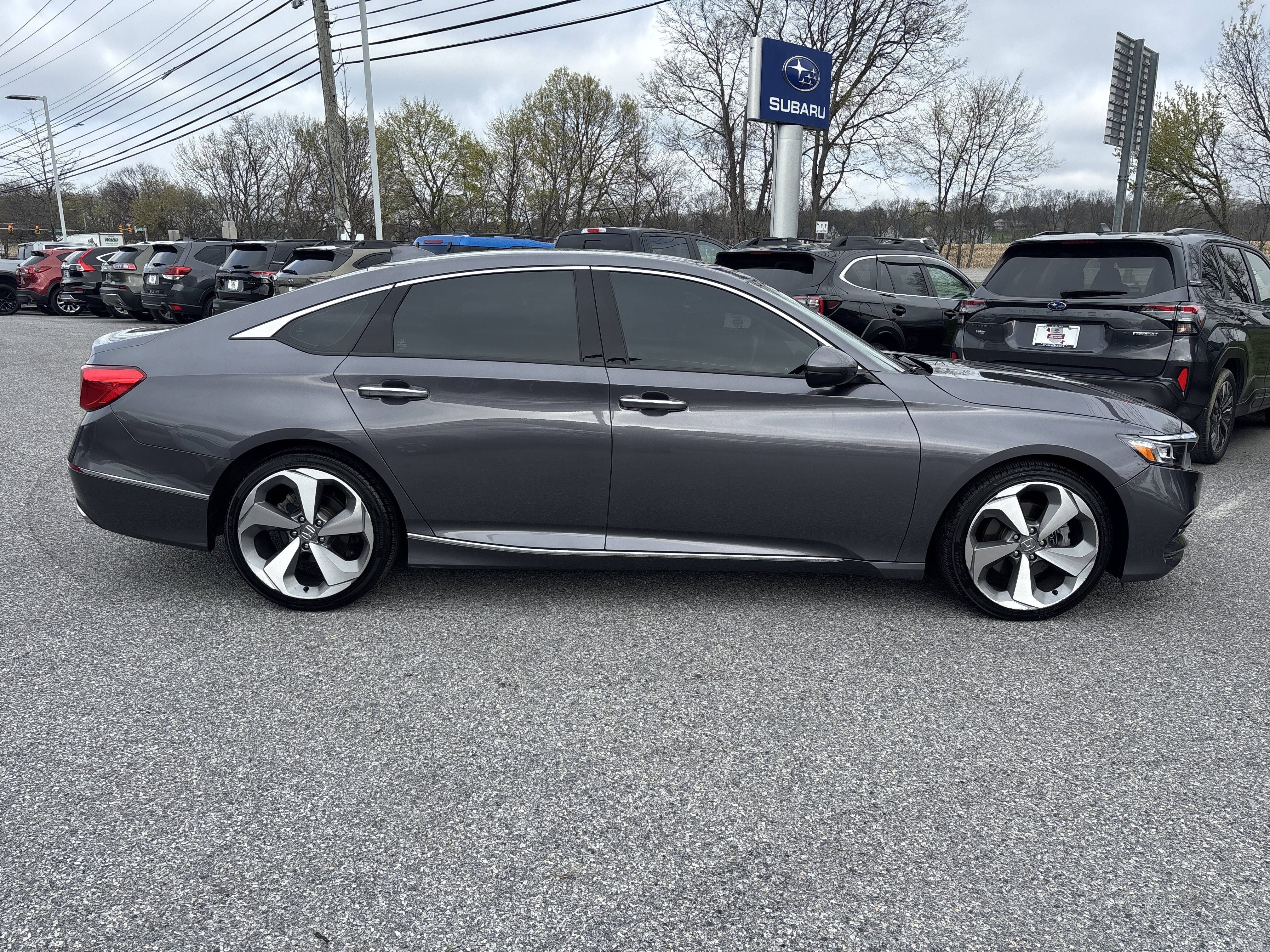 Used 2019 Honda Accord Touring image 8