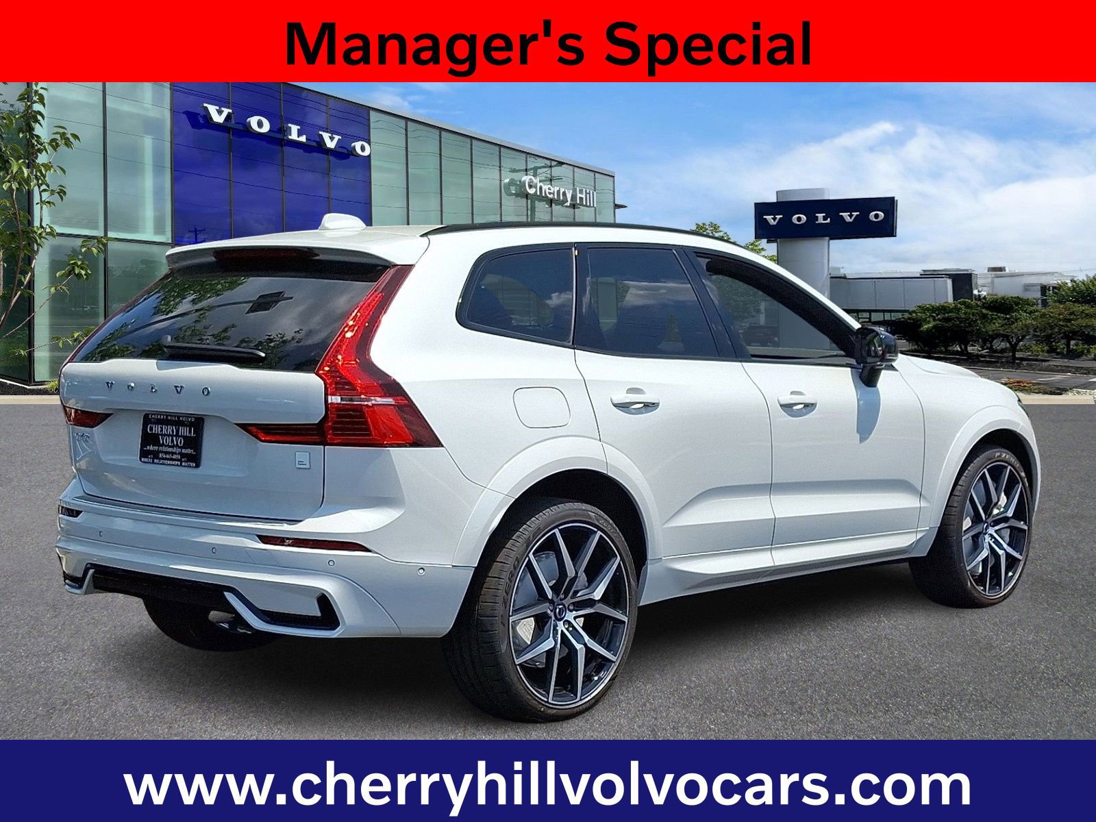 Certified 2025 Volvo XC60 T8 Polestar w/ Protection Package Premier image 7
