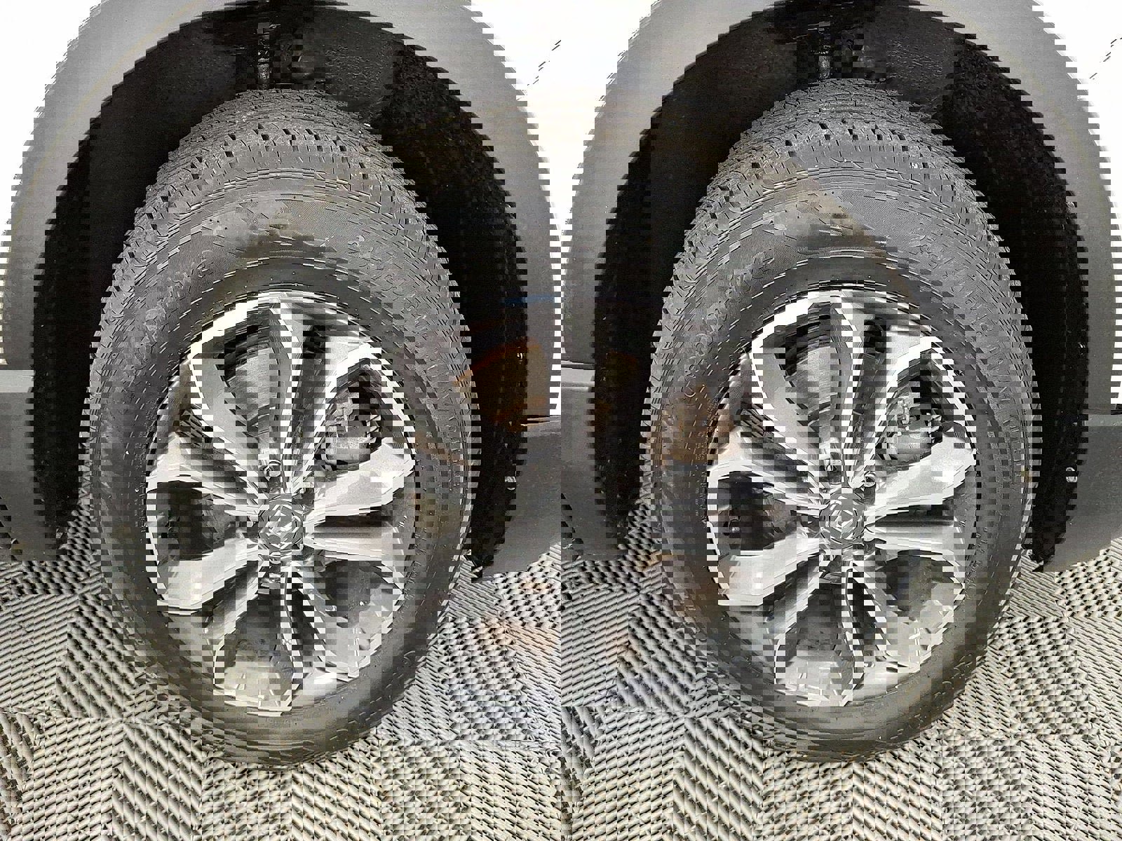 Used 2021 Honda CR-V EX-L image 27