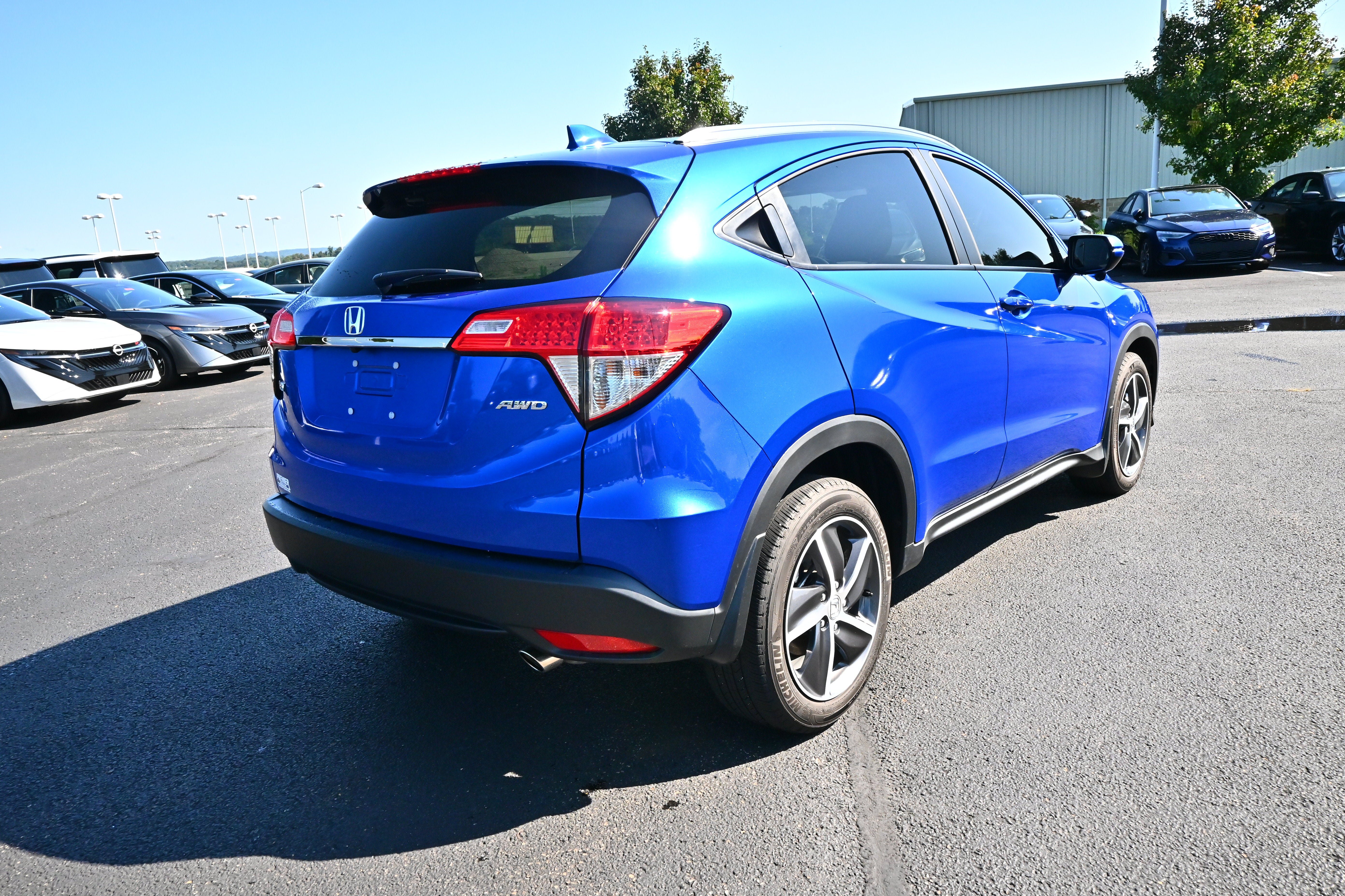 Used 2022 Honda HR-V EX image 6