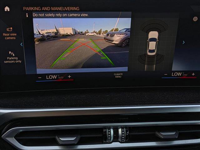 Certified 2024 BMW 330i Sedan w/ Convenience Package image 13