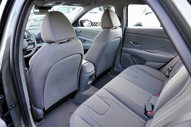 New 2026 Hyundai Elantra Sport FWD image 20