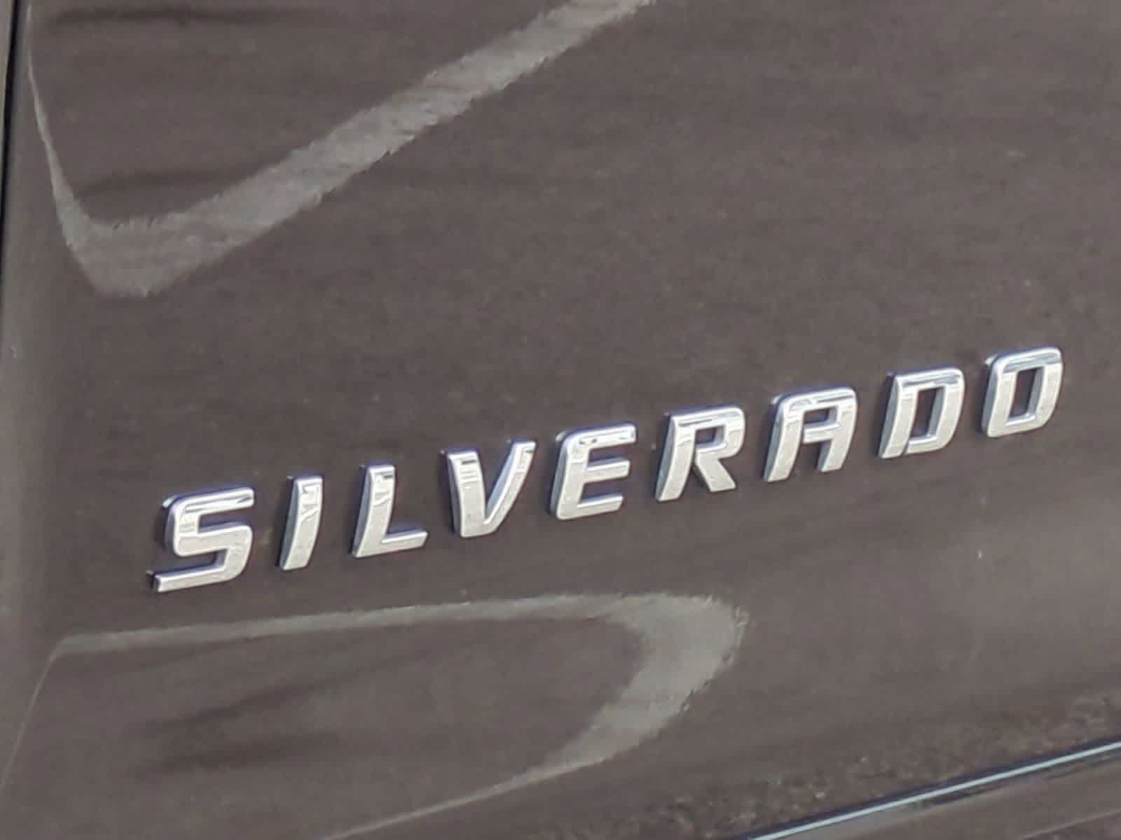 Used 2018 Chevrolet Silverado 1500 LT AWD/4WD image 13