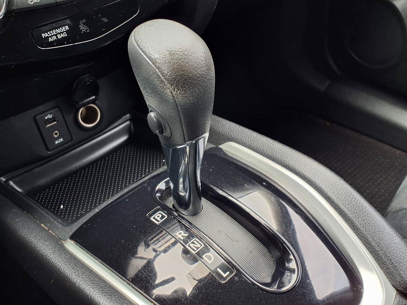 Used 2014 Nissan Rogue SV FWD image 12