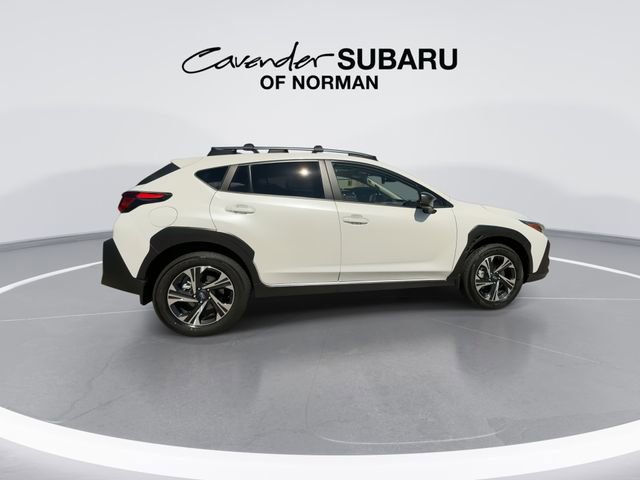 Used 2025 Subaru Crosstrek 2.0i Premium image 3