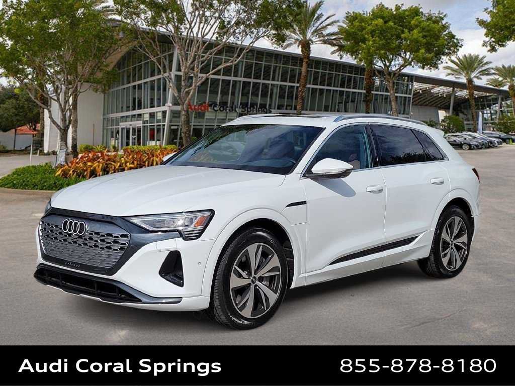 Certified 2024 Audi Q8 e-tron Premium Plus AWD/4WD image 1