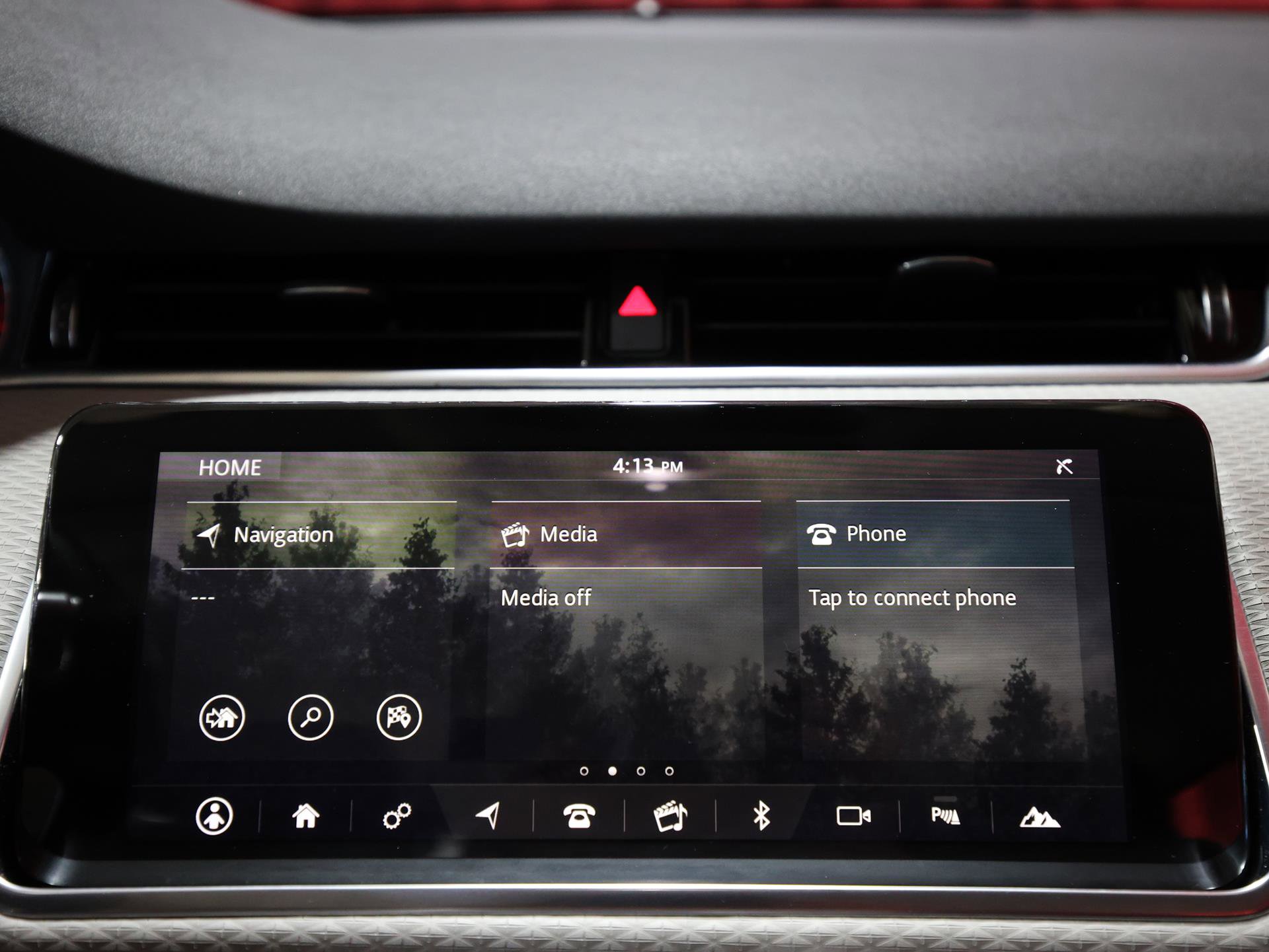 Used 2020 Land Rover Range Rover Evoque S image 18