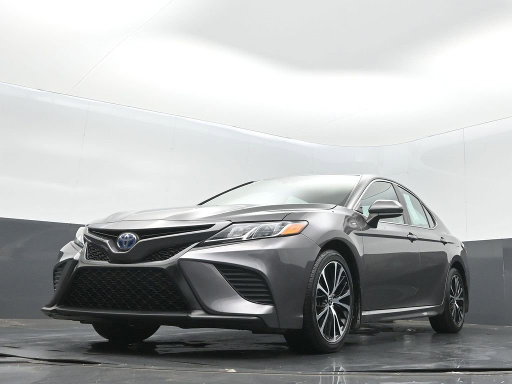 Used 2020 Toyota Camry SE FWD image 8