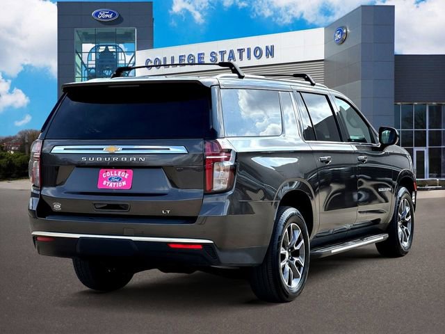 Used 2021 Chevrolet Suburban LT image 4