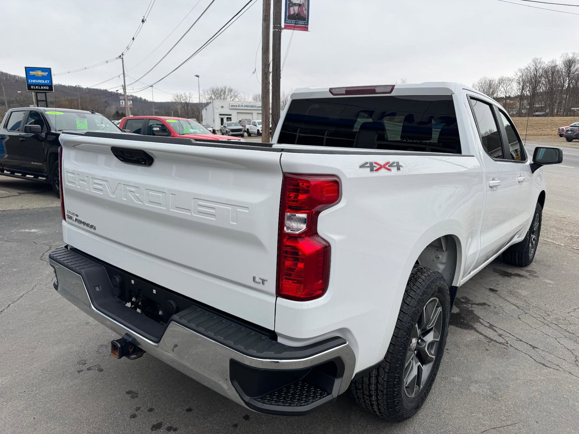 Used 2022 Chevrolet Silverado 1500 LT image 9