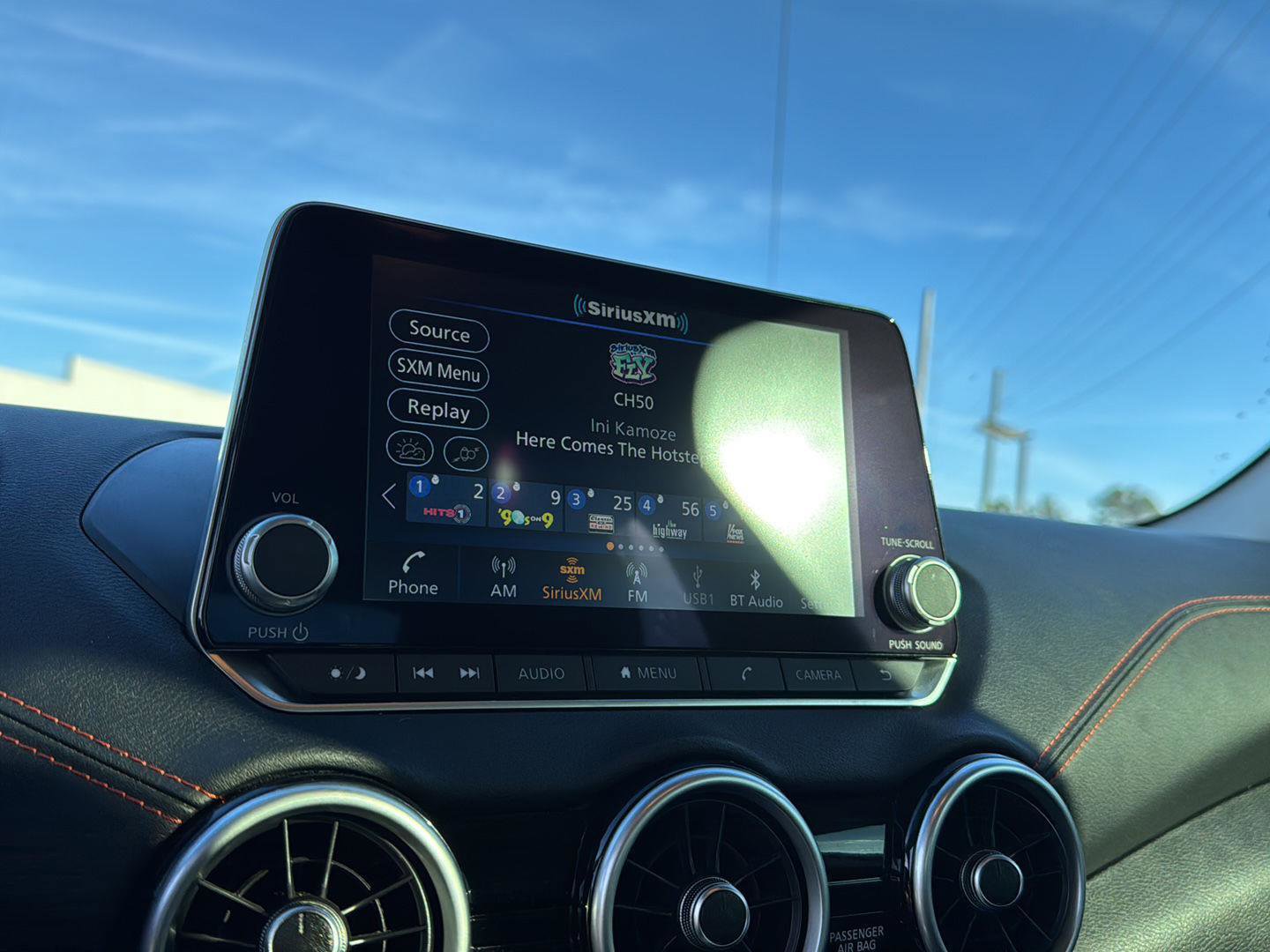 Used 2024 Nissan Sentra SR w/ SR Premium Package image 21