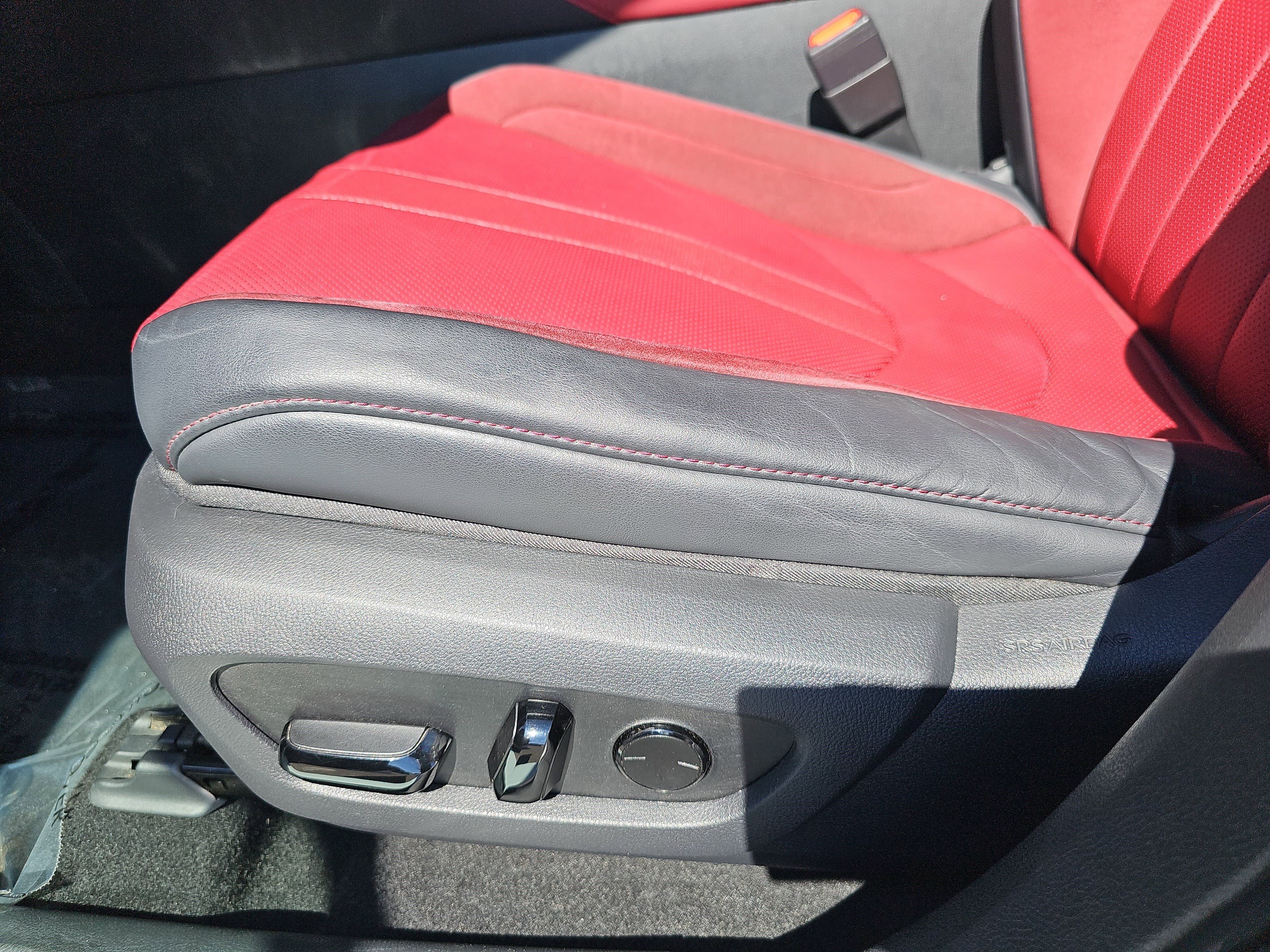 Used 2023 Lexus RX 500h F Sport w/ Accessory Package (Z1) image 30