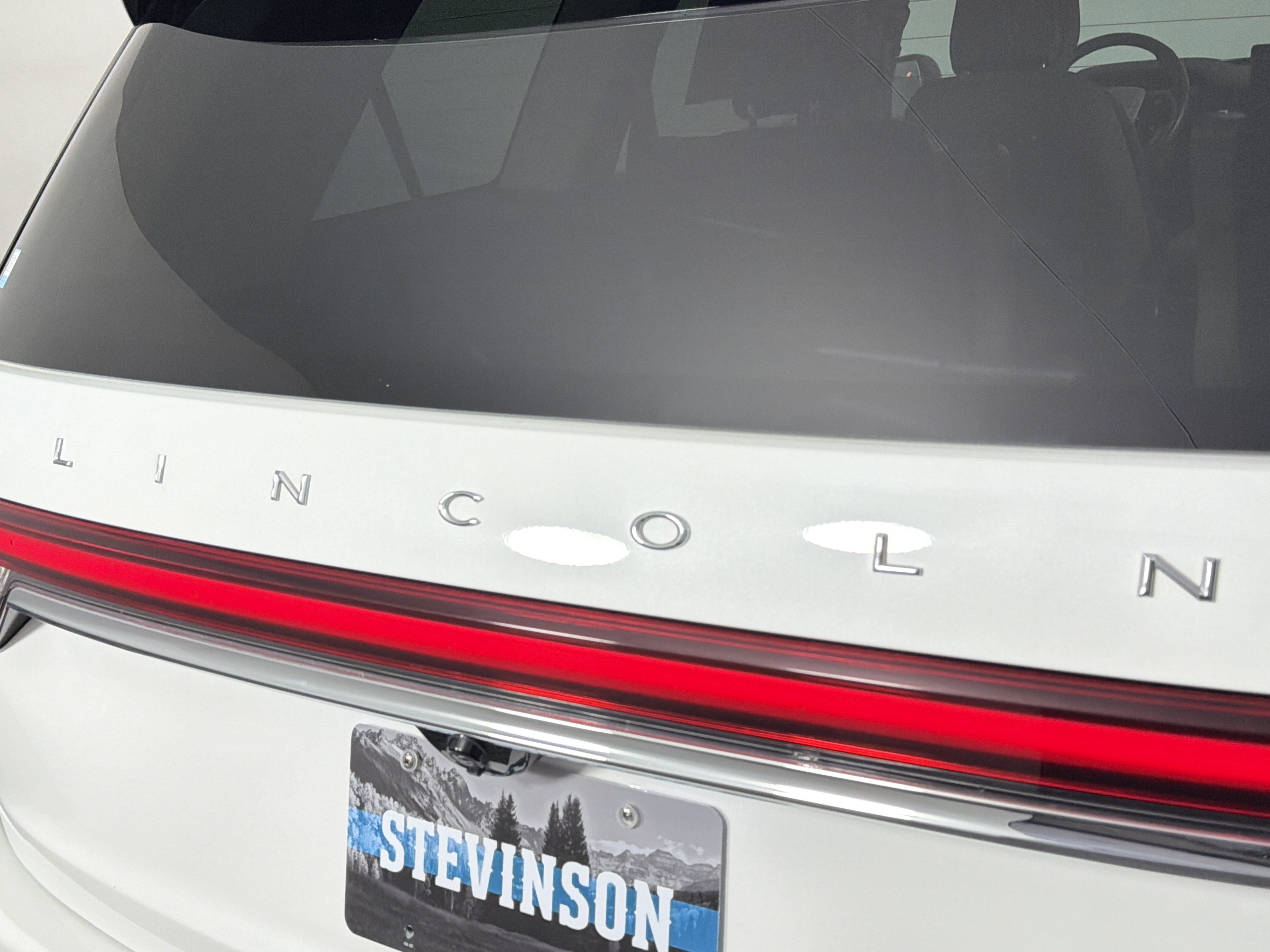 Used 2020 Lincoln Aviator Grand Touring w/ Elements Package Plus AWD/4WD image 36