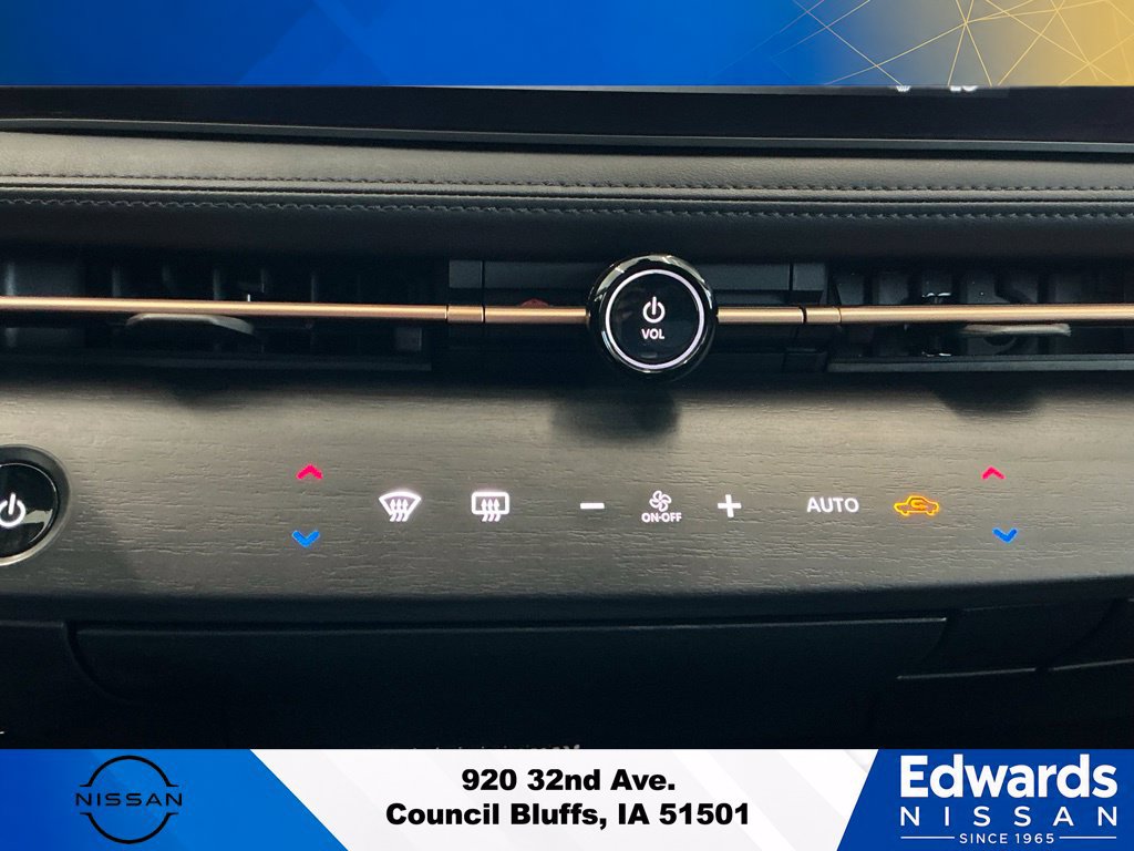 Used 2025 Nissan Ariya FWD image 26