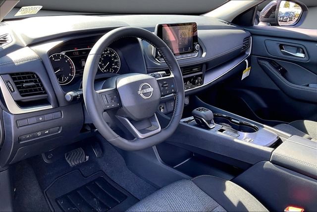 New 2026 Nissan Rogue SV image 7