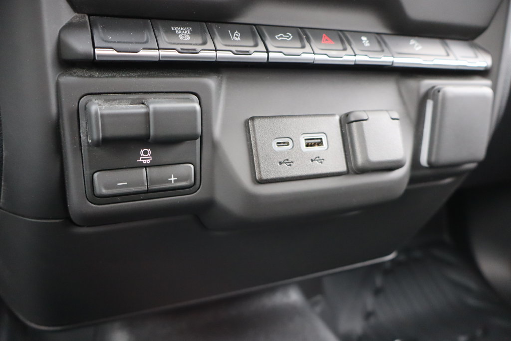 Used 2026 GMC Sierra 2500 Pro w/ Convenience Package AWD/4WD image 14