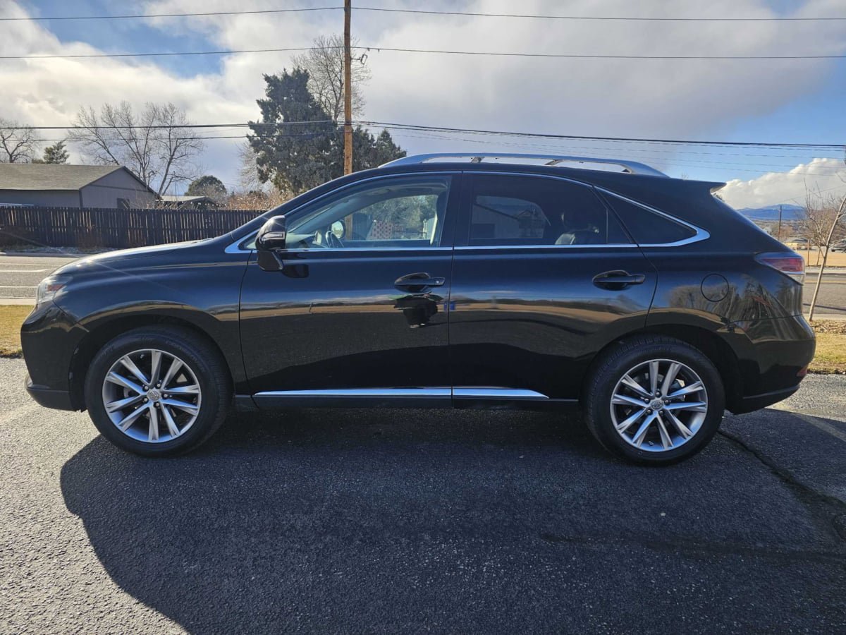 Used 2013 Lexus RX 350 FWD w/ Navigation Pkg image 2
