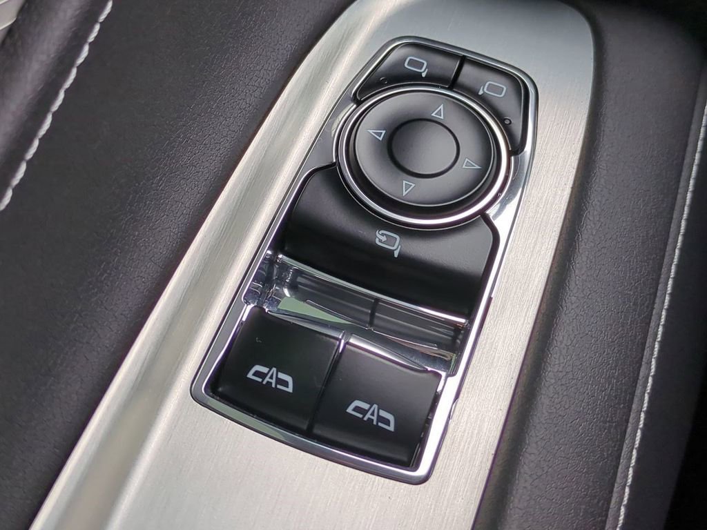 Used 2023 Chevrolet Corvette Stingray Preferred Cpe w/ Z51 Performance Package image 24