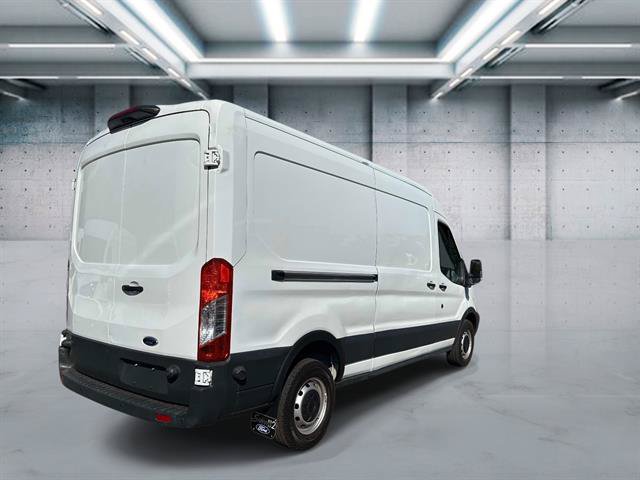 Used 2018 Ford Transit 250 148 Medium Roof RWD image 24