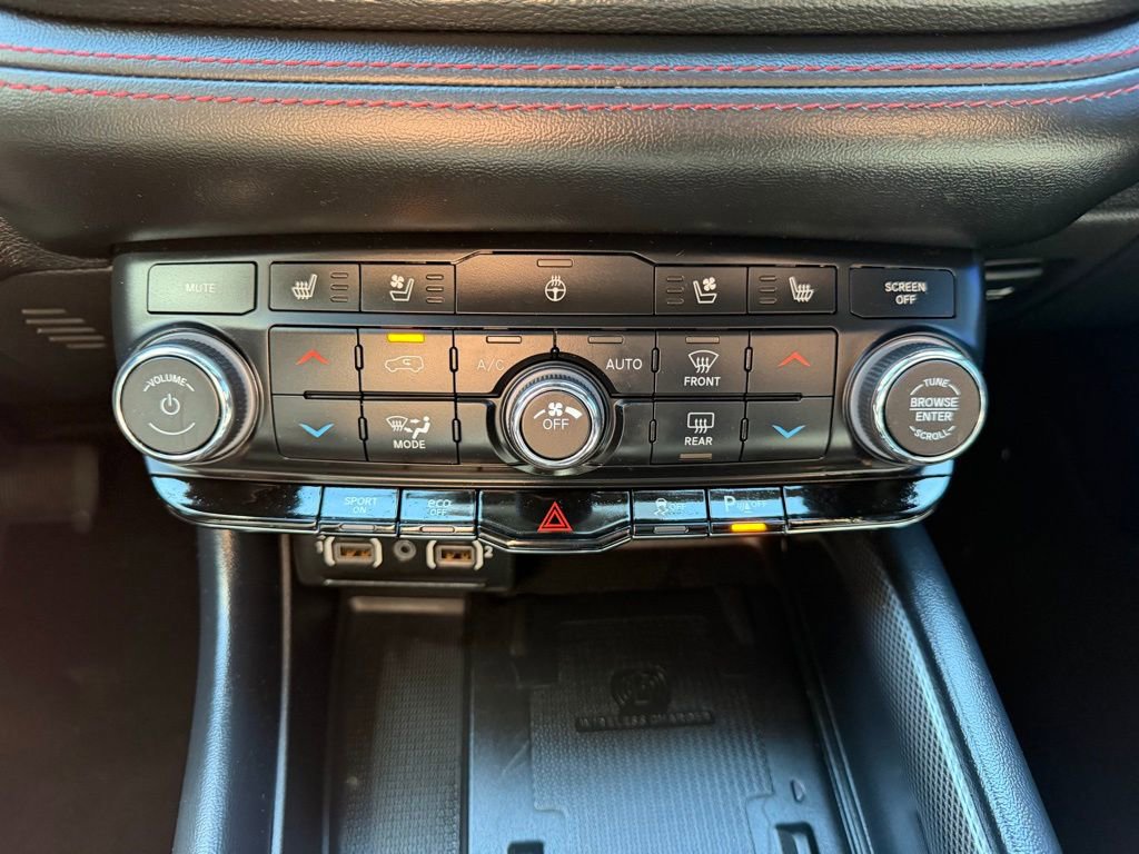 Used 2024 Dodge Durango R/T AWD/4WD image 24