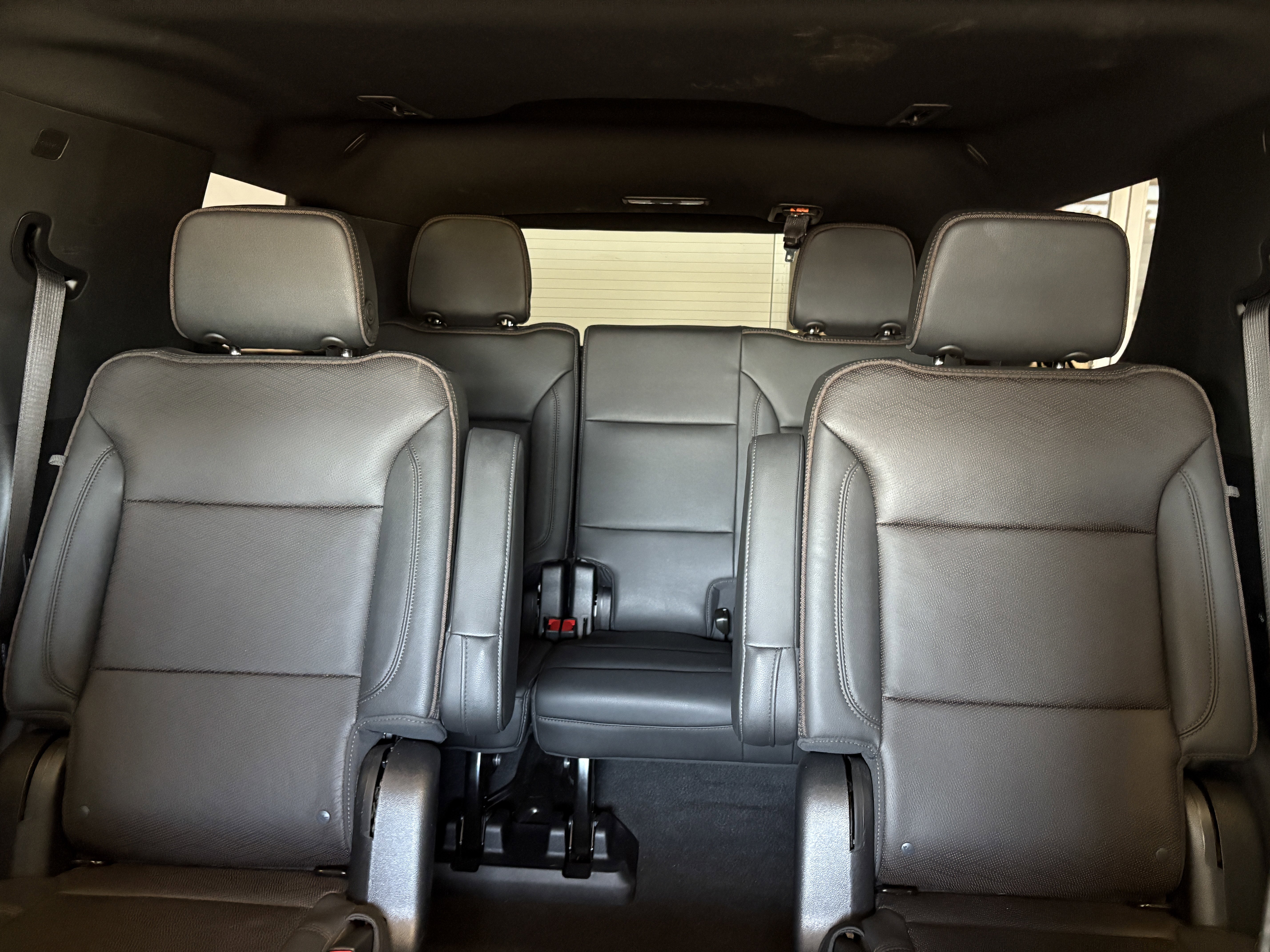 Used 2022 Chevrolet Tahoe High Country image 25