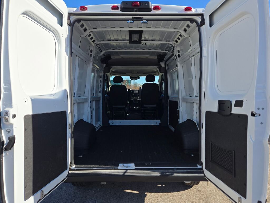 New 2026 RAM ProMaster 1500 w/ Cold Weather Group image 16