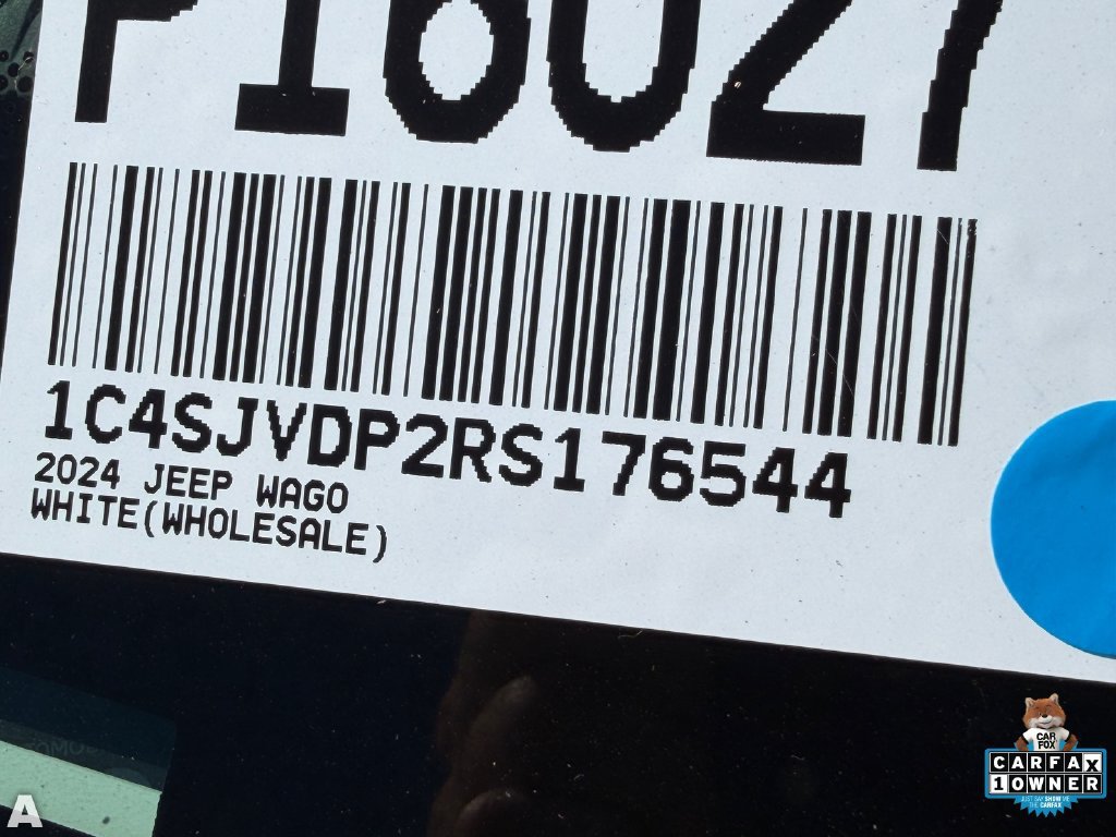 Certified 2024 Jeep Wagoneer Series III AWD/4WD image 11