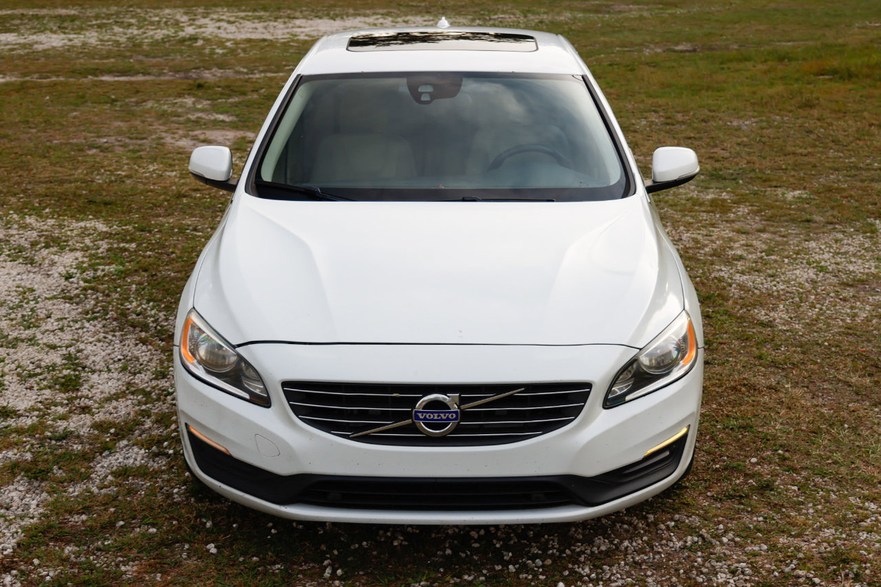Used 2015 Volvo S60 T5 Platinum image 19