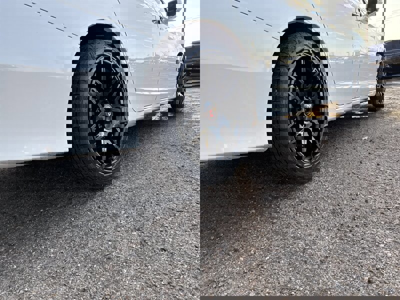 Used 2017 Honda Accord EX-L image 5