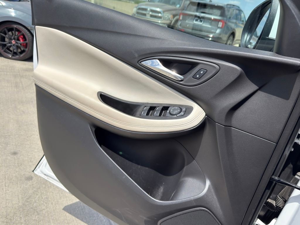 Used 2025 Buick Encore GX Sport Touring w/ Comfort Package image 22