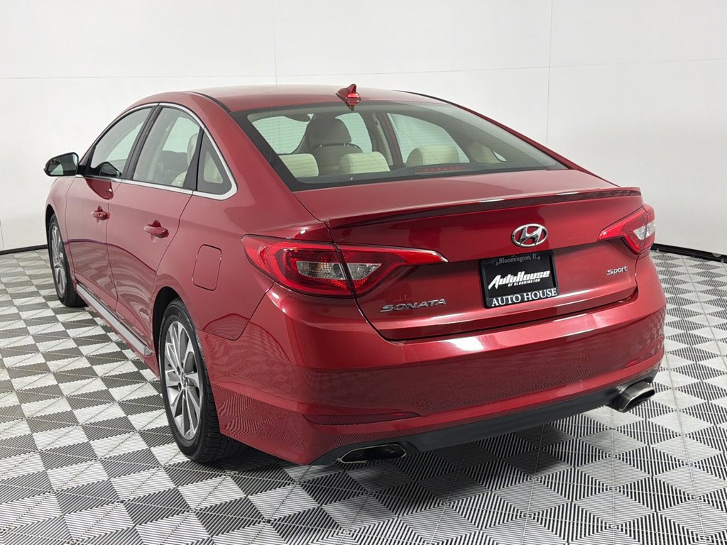 Used 2017 Hyundai Sonata Sport w/ Cargo Package FWD image 7