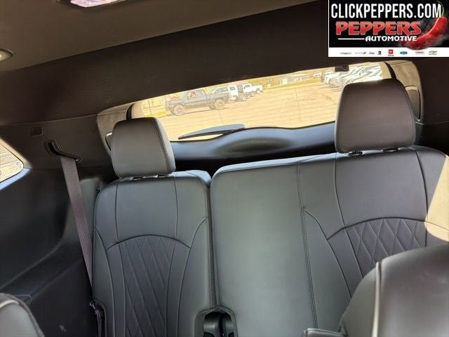Used 2024 Buick Enclave Avenir w/ Avenir Technology Package AWD/4WD image 14