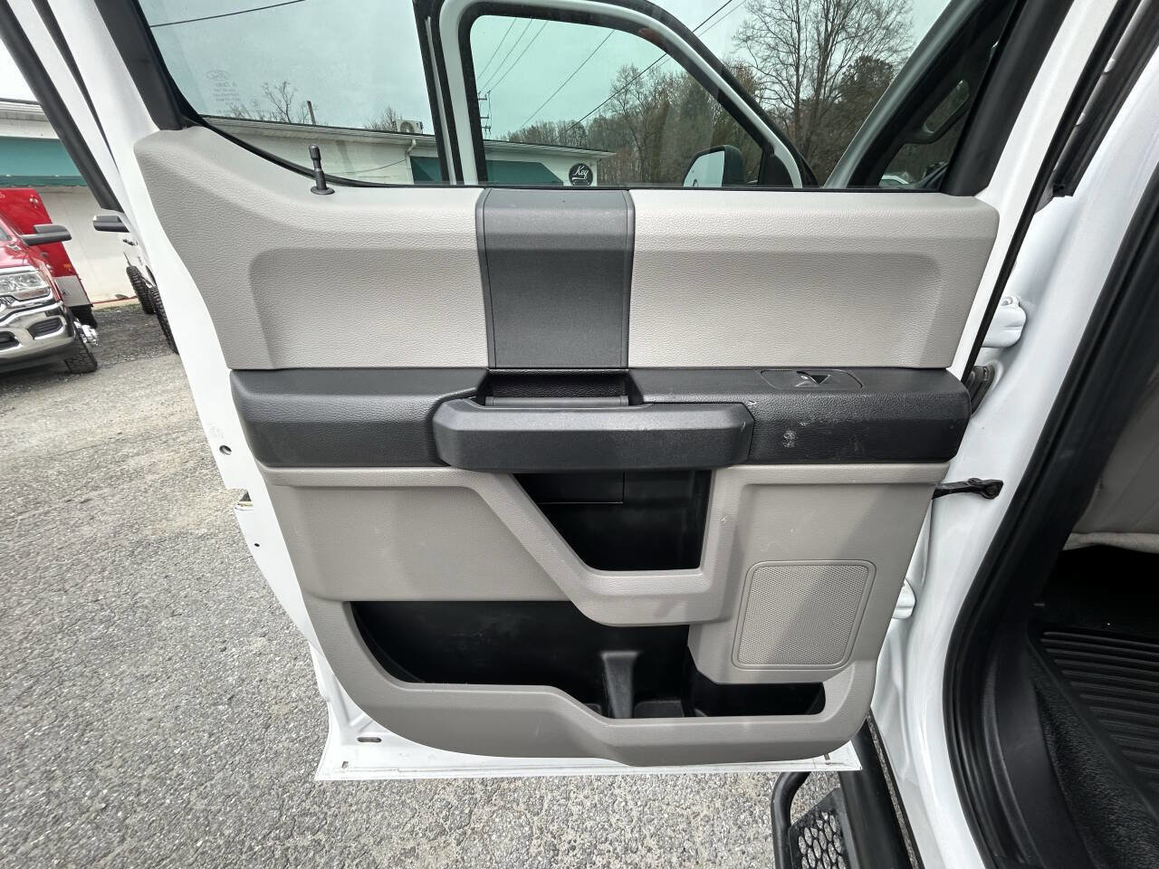 Used 2019 Ford F350 XL w/ Power Equipment Group image 24