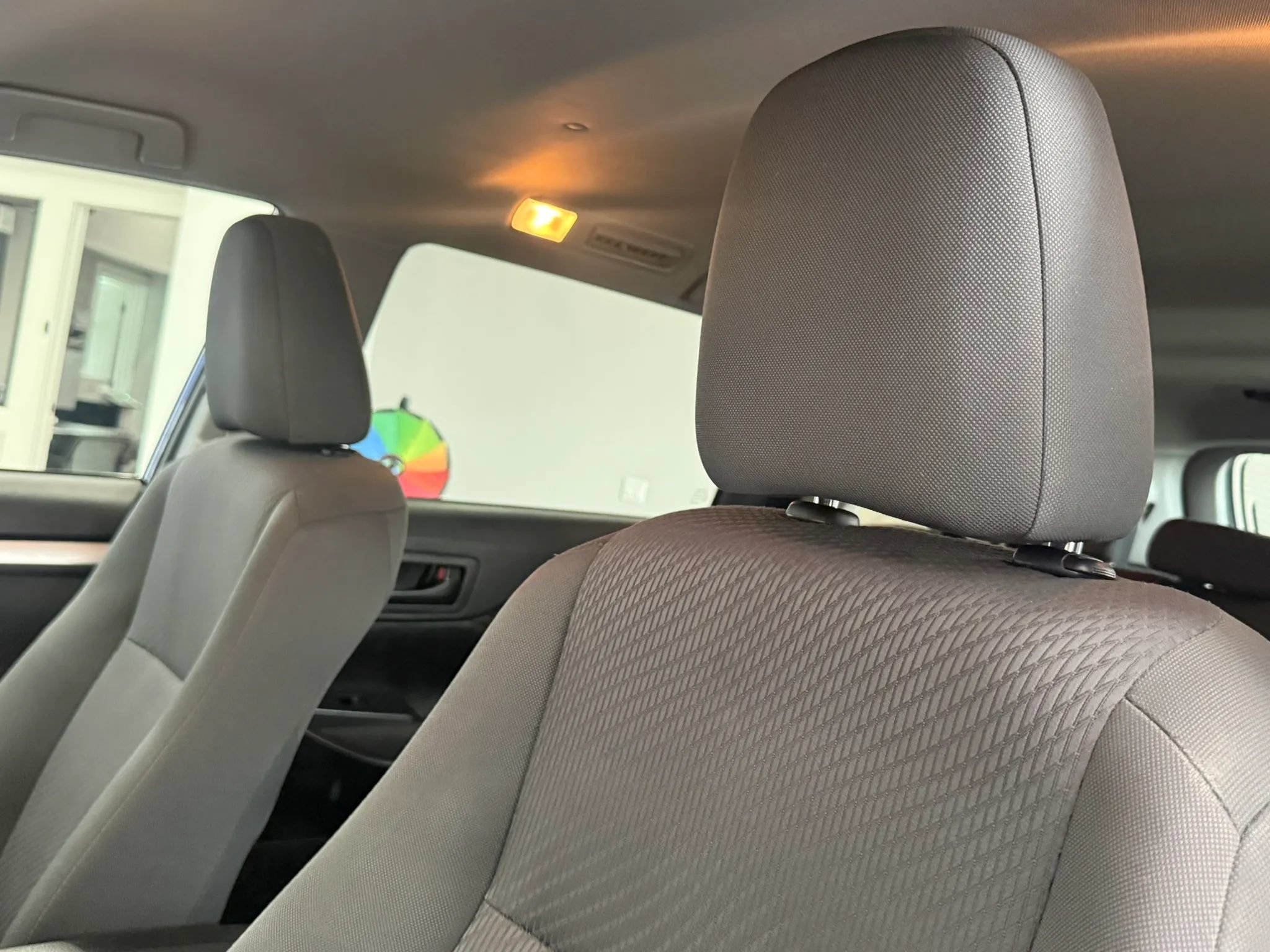 Used 2019 Toyota Highlander LE AWD/4WD image 10