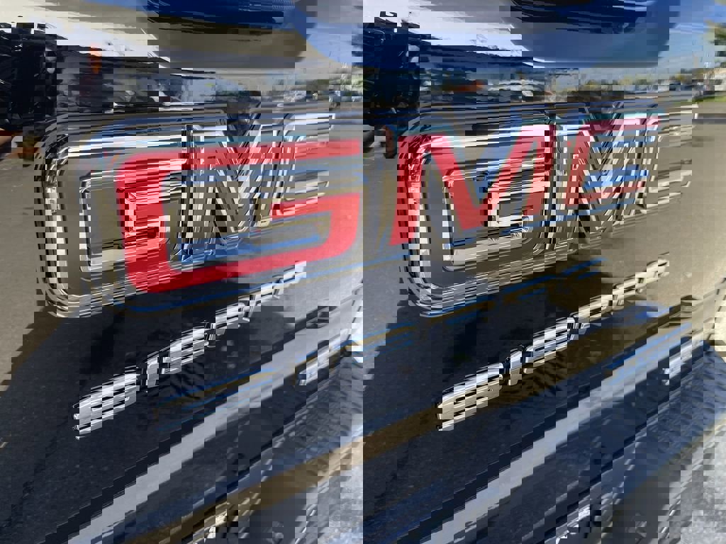 New 2026 GMC Sierra 1500 Elevation image 31