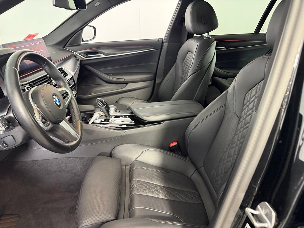 Used 2023 BMW 540i w/ M Sport Package RWD image 22