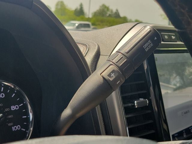 Used 2022 Ford F350 Platinum AWD/4WD image 14