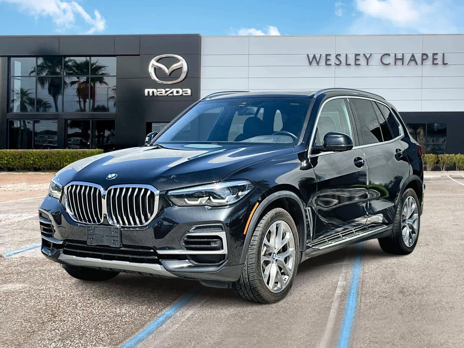 Used 2023 BMW X5 xDrive40i w/ Premium Package AWD/4WD video 1