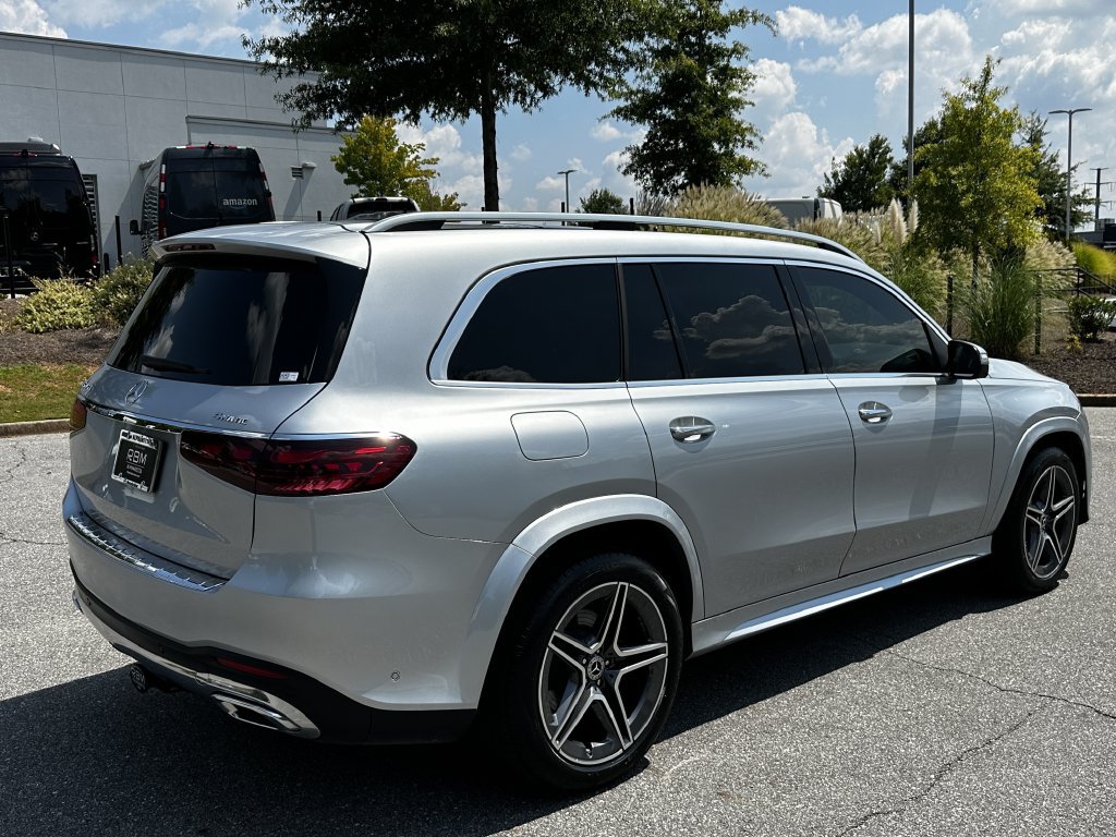 Certified 2025 Mercedes-Benz GLS 450 4MATIC w/ AMG Line Exterior image 8